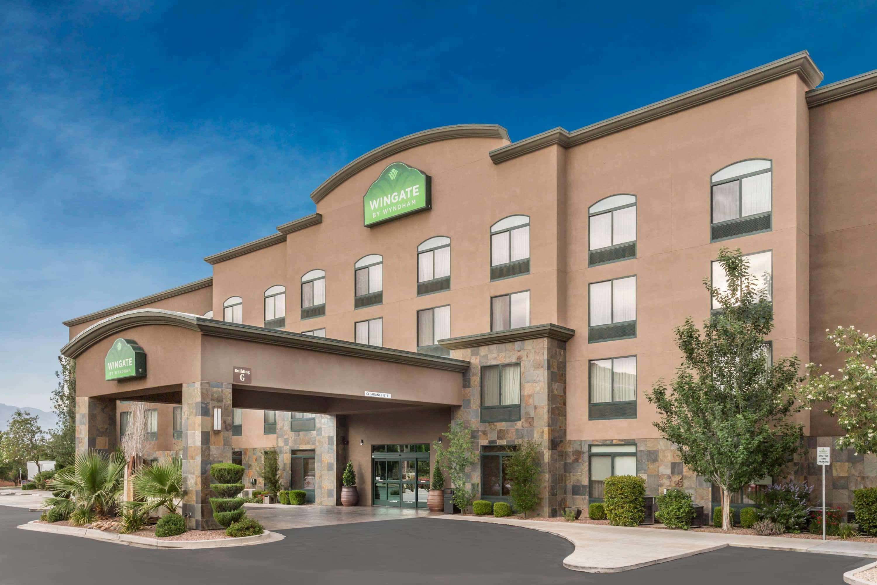 Howard Johnson Hotel & Suites by Wyndham St. George in St. George: Find  Hotel Reviews, Rooms, and Prices on